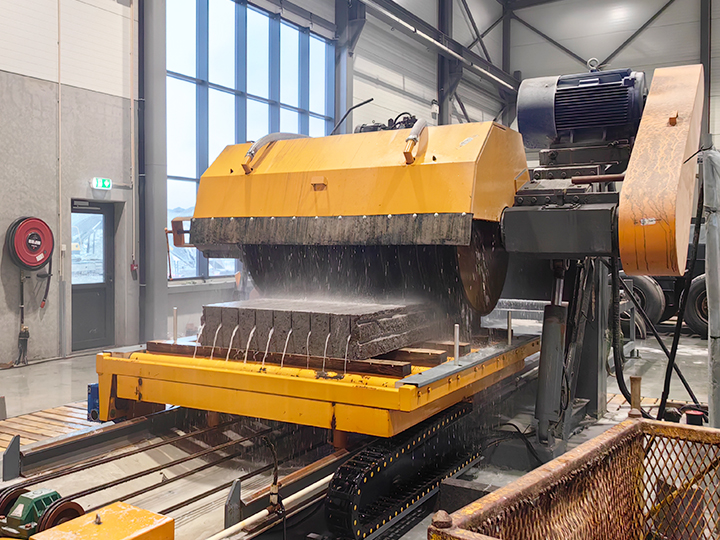 路沿（yán）石（shí）分片機